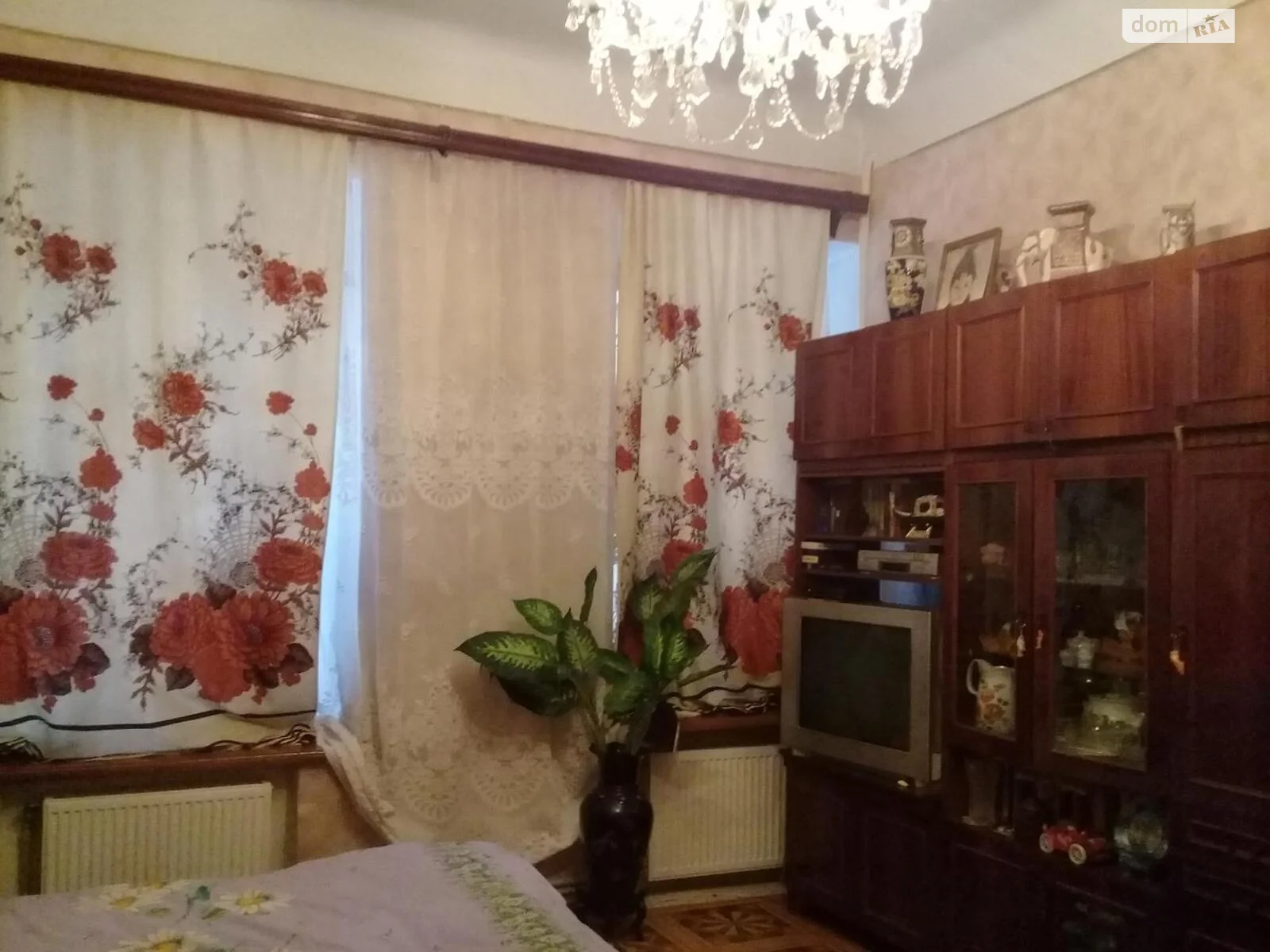 Продається 2-кімнатна квартира 51 кв. м у Одесі, вул. Новосельського