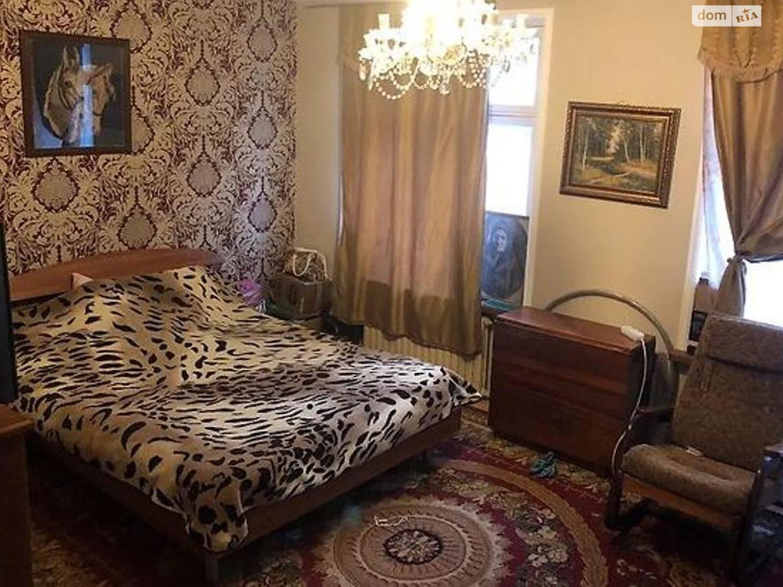 Продается 2-комнатная квартира 65 кв. м в Одессе, ул. Космонавтов