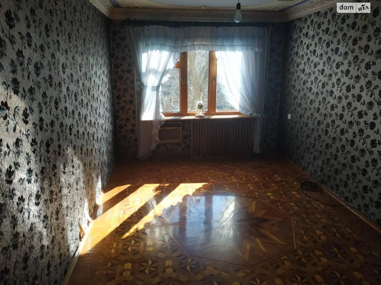 Продается 4-комнатная квартира 69 кв. м в Одессе, ул. Балковская - фото 1