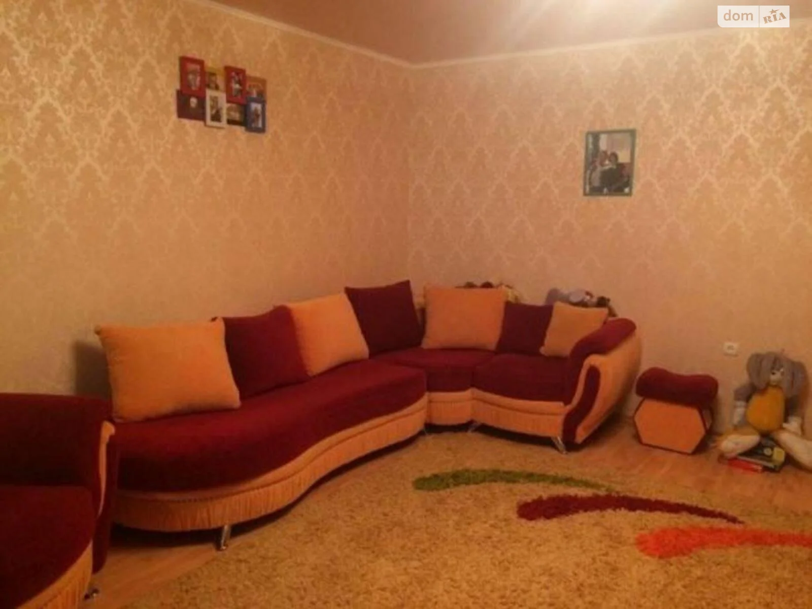 Продається 3-кімнатна квартира 80.6 кв. м у Одесі, вул. Чорноморського козацтва
