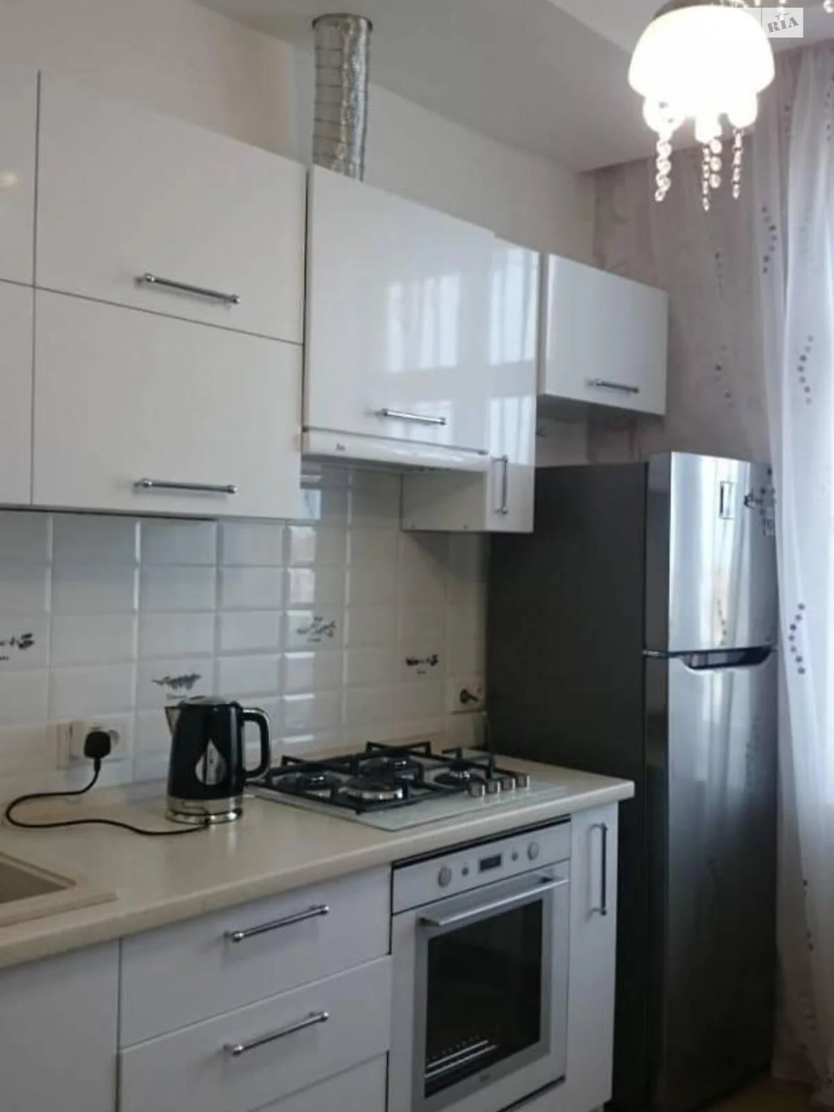 Продается 1-комнатная квартира 37 кв. м в Одессе, ул. Гоголя - фото 1
