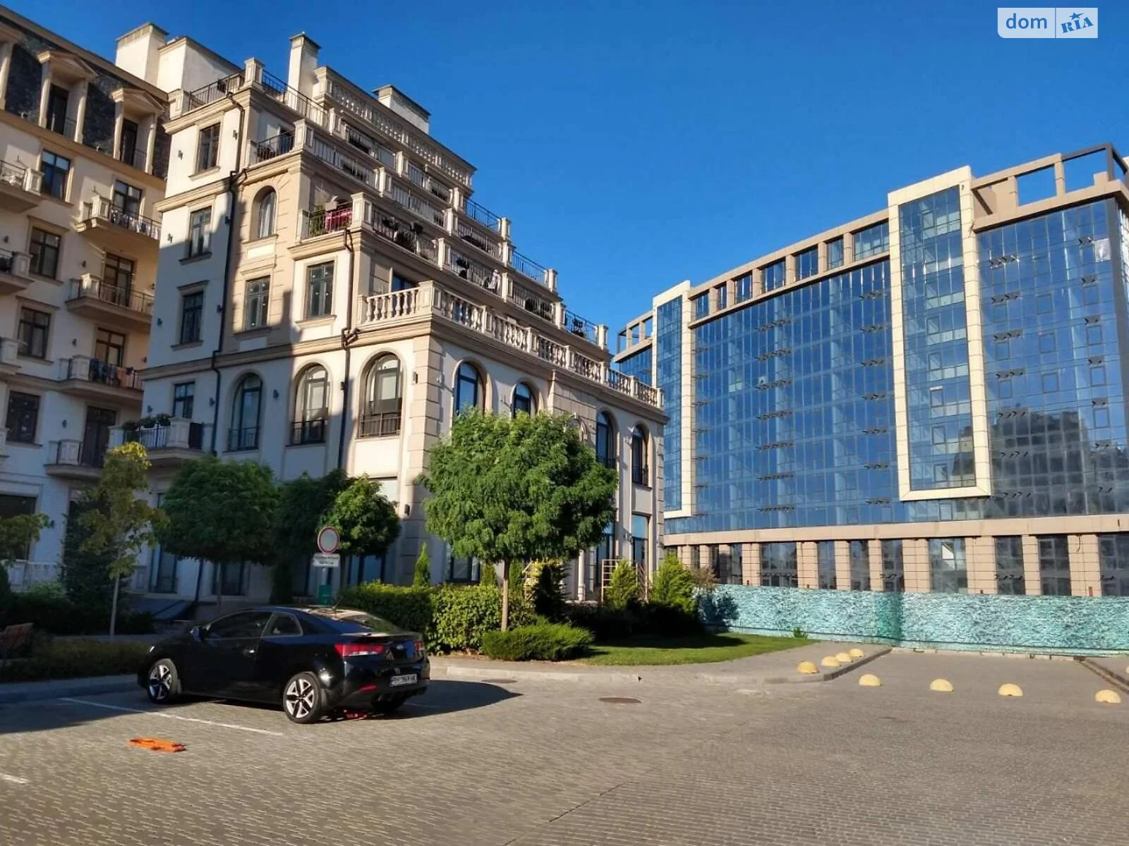 Продается 1-комнатная квартира 47 кв. м в Одессе, ул. Гоголя - фото 1