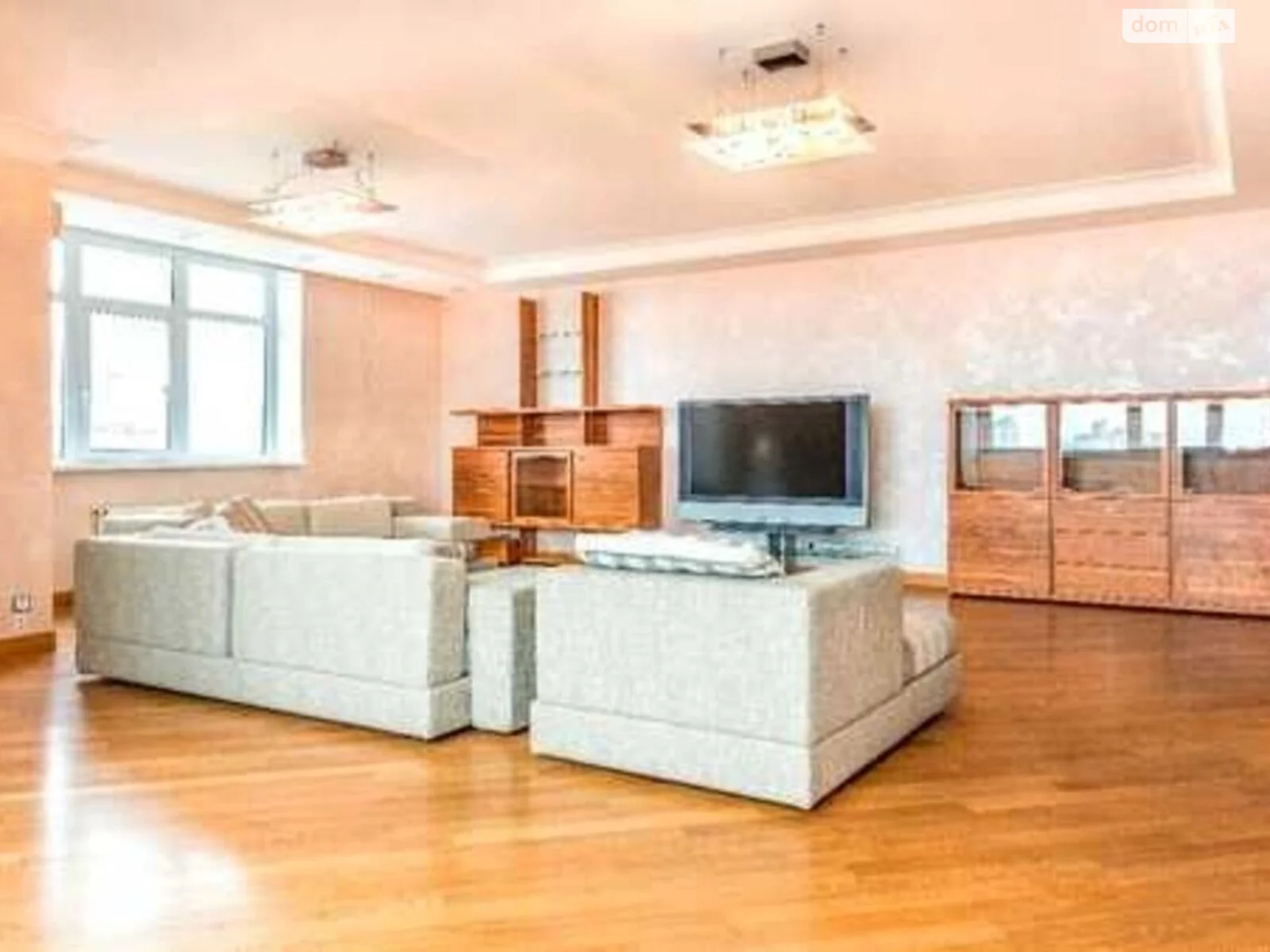 Сдается в аренду 4-комнатная квартира 389 кв. м в Киеве, ул. Предславинская