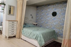 Сдается в аренду 1-комнатная квартира 46 кв. м в Киеве, Омеляновича-Павленка  Суворова Печерск