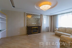 Продается 3-комнатная квартира 100 кв. м в Киеве, цена: 110000 $