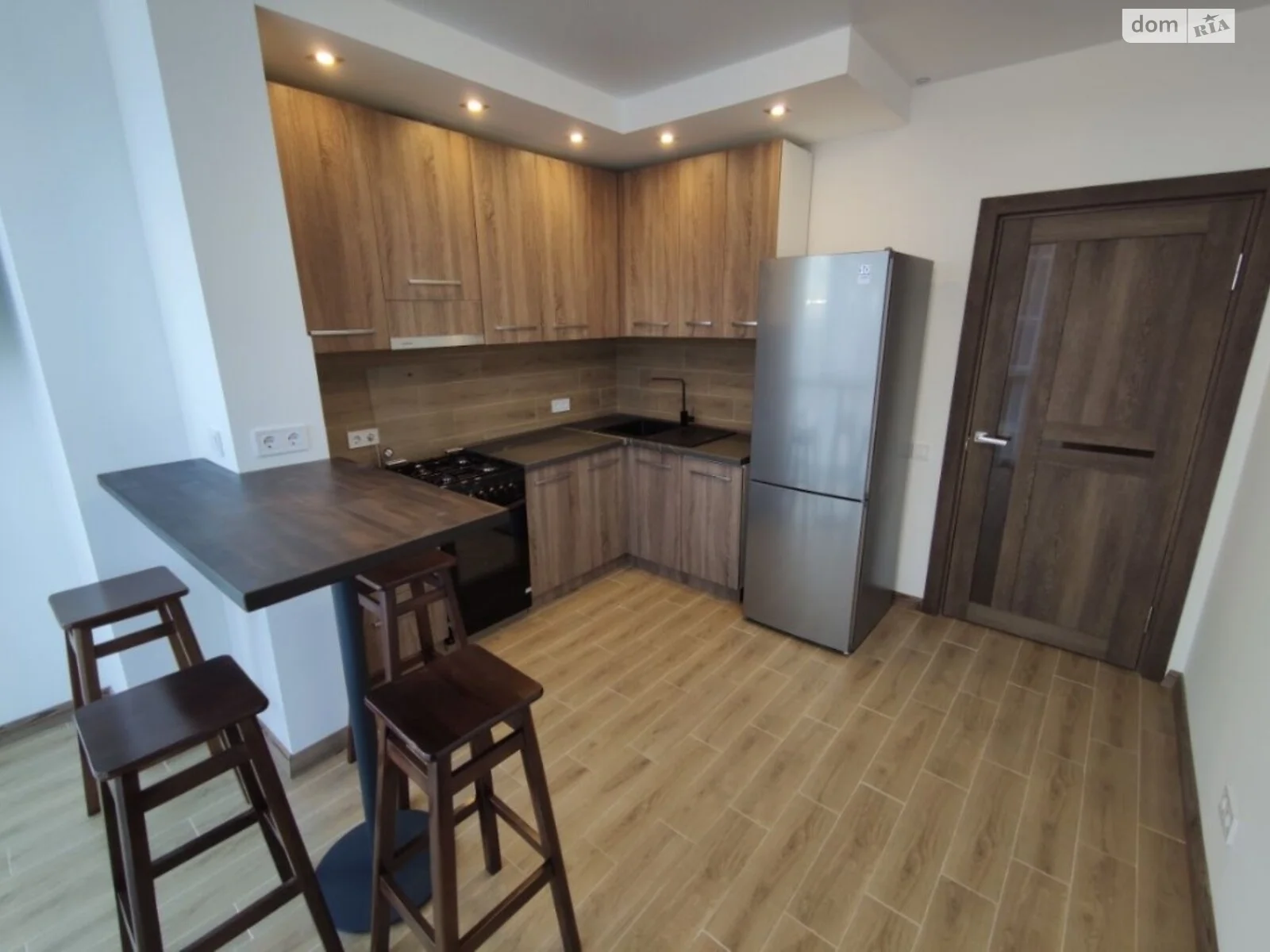Здається в оренду 2-кімнатна квартира 54 кв. м у Львові, цена: 15500 грн