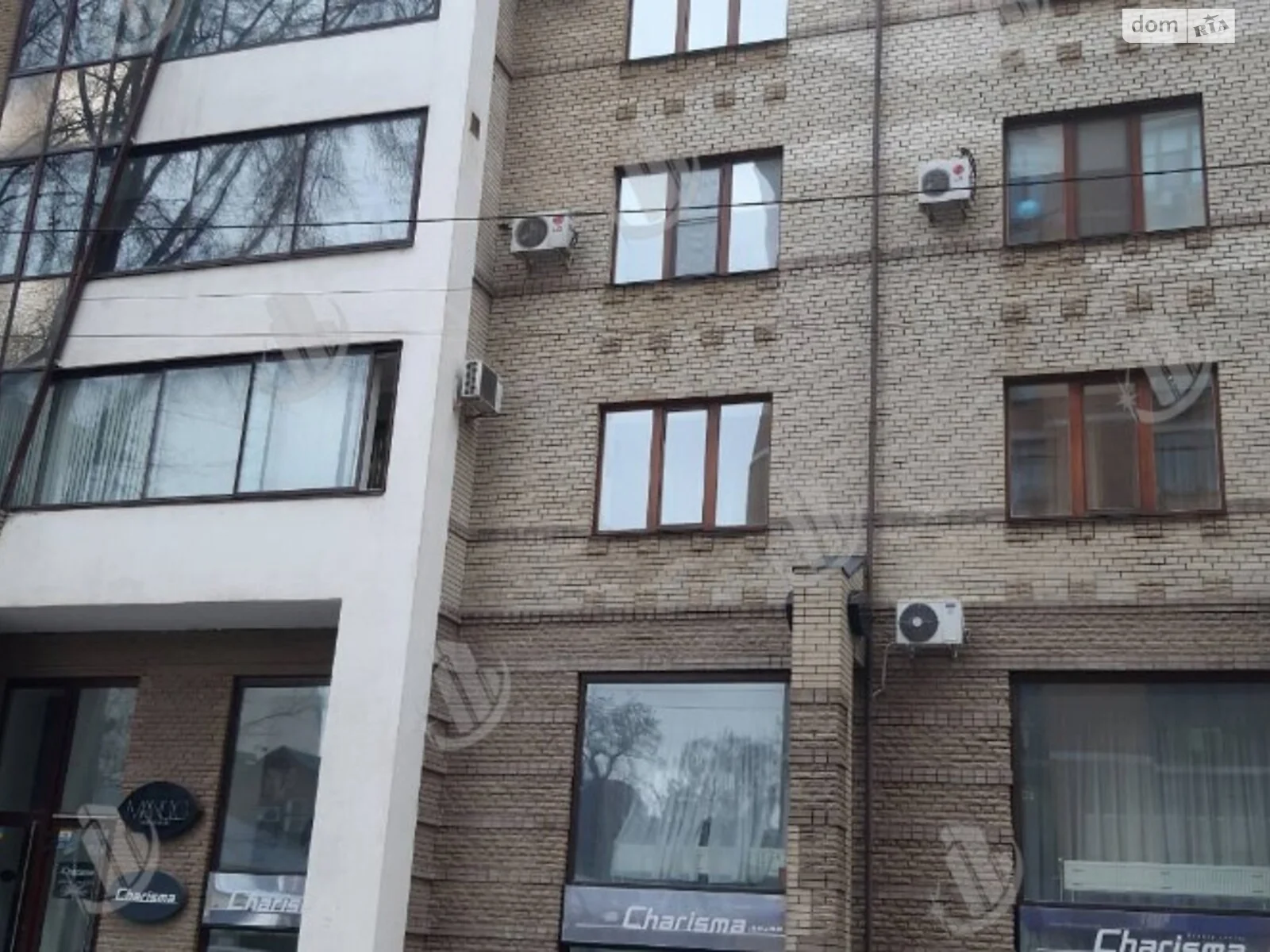 Продается 4-комнатная квартира 150 кв. м в Харькове, ул. Чернышевская, 30
