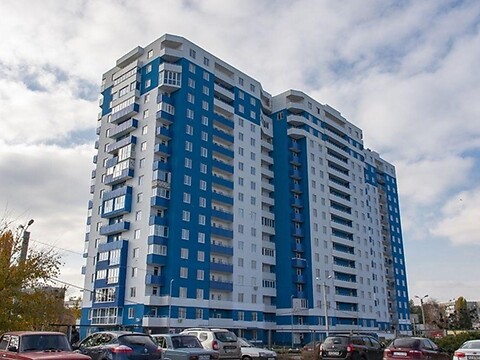 Продається 3-кімнатна квартира 97 кв. м у Харкові, вул. Зернова