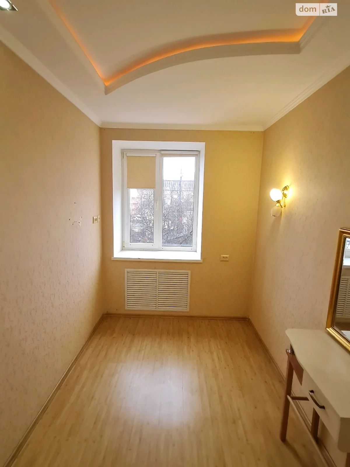 Продается 2-комнатная квартира 34 кв. м в Николаеве, цена: 28000 $