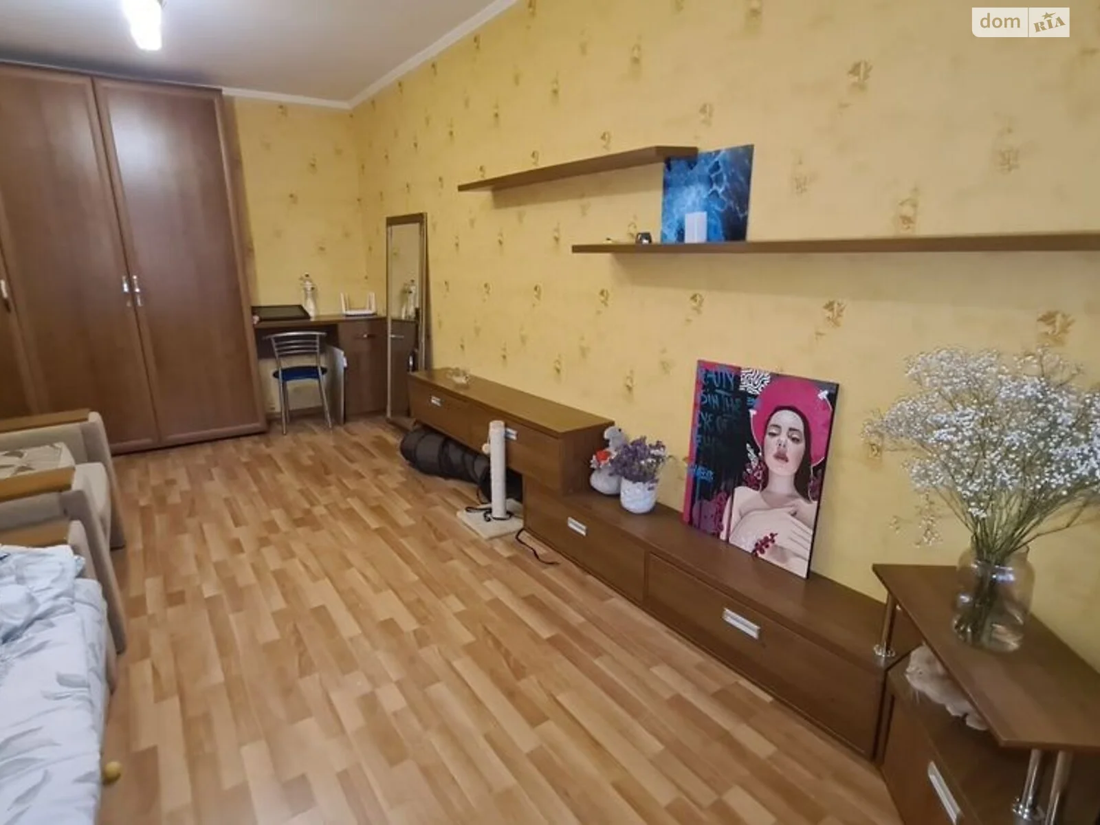 Продается 1-комнатная квартира 32 кв. м в Полтаве, цена: 32000 $