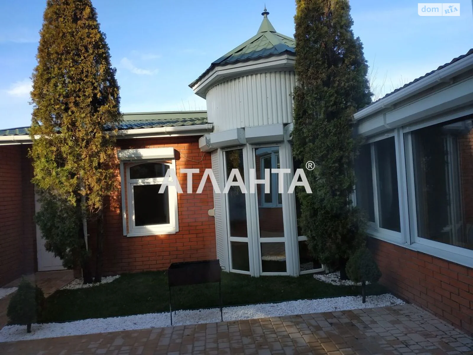 Продается дом на 2 этажа 198 кв. м с мебелью, цена: 190000 $ - фото 1