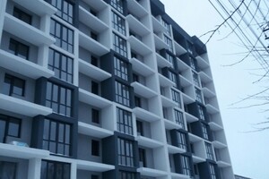 Продаж квартири, Чернівці, р‑н. Гравітон, Руська вулиця, буд. 236б