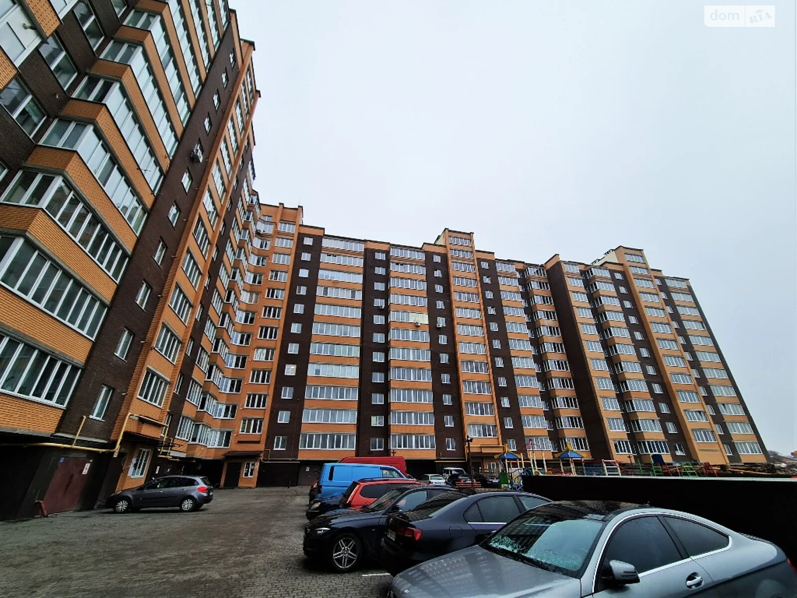 Продается 3-комнатная квартира 93 кв. м в Хмельницком, пер. Франко Ивана - фото 1