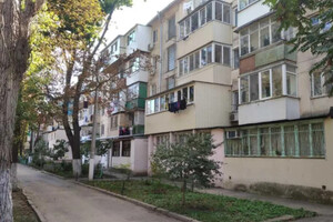 Продается 2-комнатная квартира 46 кв. м в Одессе, Героев Крут (Валентины Терешковой) улица