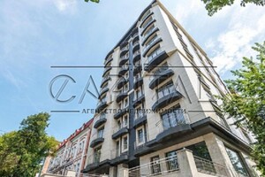 Продается 4-комнатная квартира 180 кв. м в Киеве, ул. Тарасовская