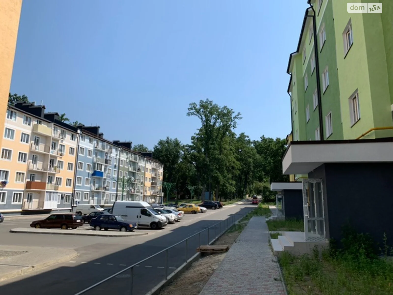 Продается 1-комнатная квартира 35 кв. м в Ирпене, ул. Николая Сингаевского(Новооскольская) - фото 1