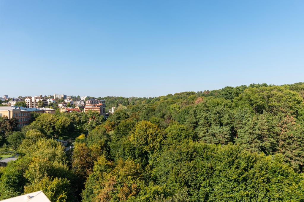 Продається об'єкт сфери послуг 110.9 кв. м в 7-поверховій будівлі - фото 2