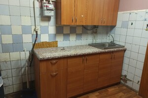 Продаж квартири, Полтава, р‑н. Центр, Маршала Бірюзова вулиця