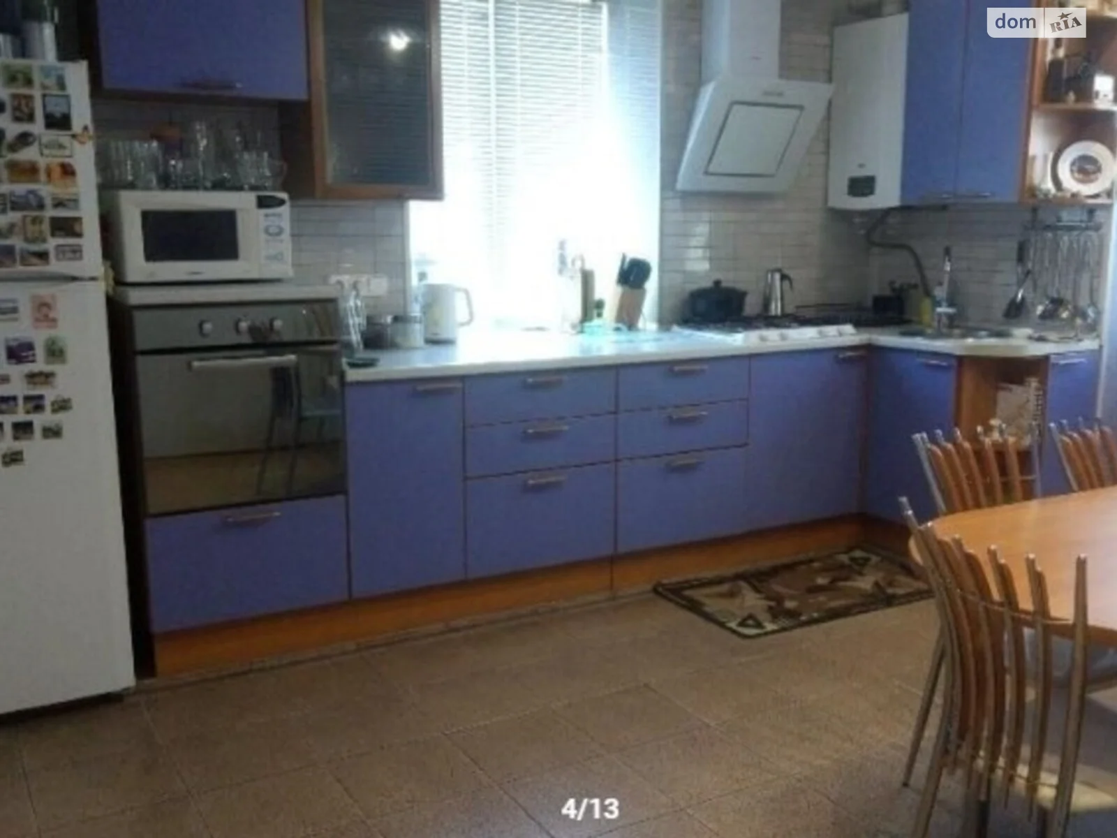 Продается дом на 2 этажа 250 кв. м с камином, цена: 135000 $ - фото 1