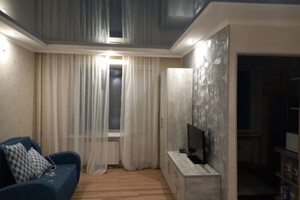 Продается 1-комнатная квартира 35 кв. м в Кропивницком, Добровольского улица
