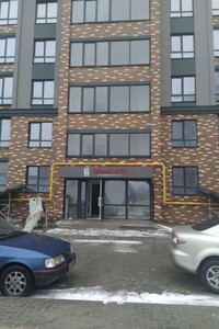 Продается 2-комнатная квартира 70 кв. м в Житомире, ул. Домбровского
