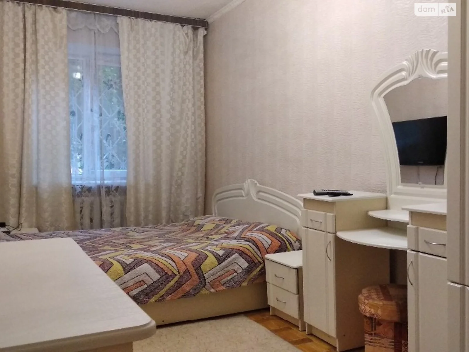 Здається в оренду 2-кімнатна квартира у Києві, вул. Кирилівська, 127А - фото 1