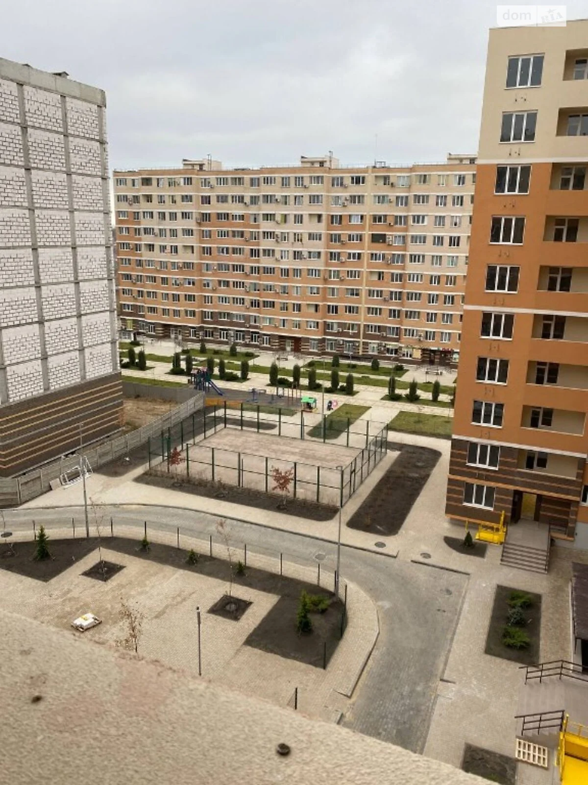 Продается 2-комнатная квартира 64.7 кв. м в Черноморске, ул. 1 Мая, 42Б