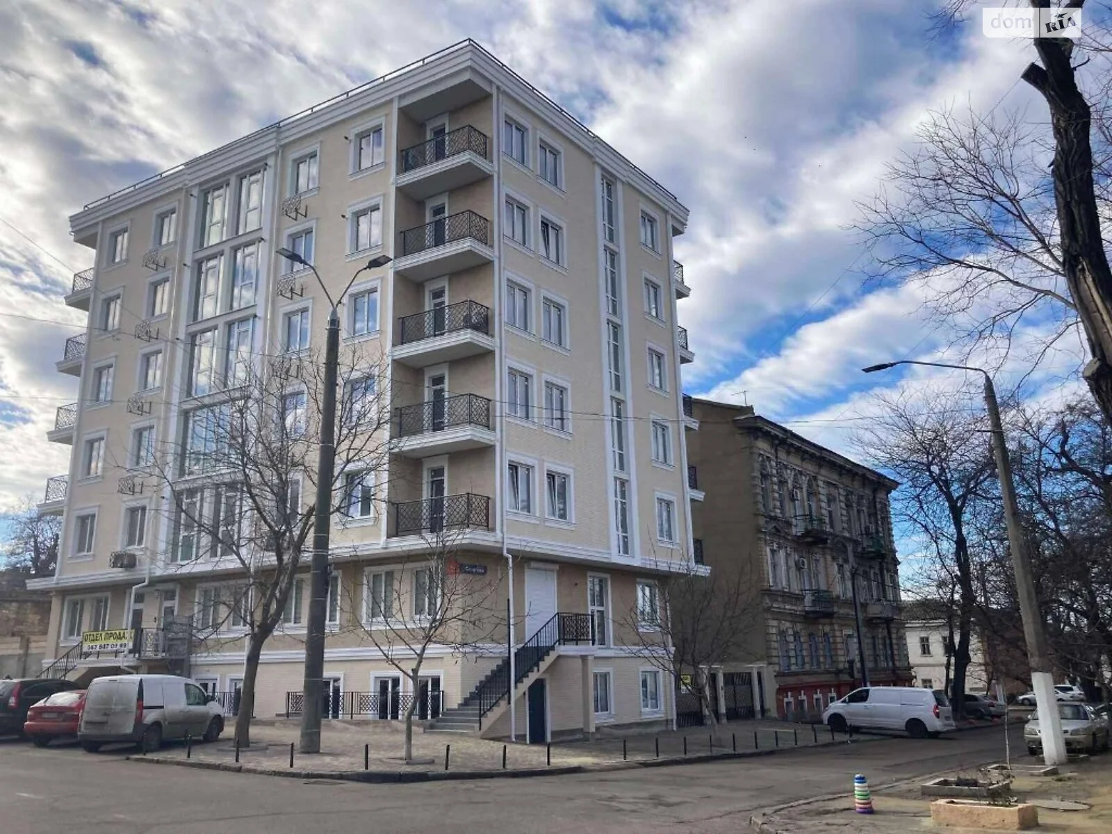 Продается 3-комнатная квартира 113 кв. м в Одессе, ул. Новосельского - фото 1