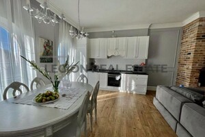Продается дом на 2 этажа 420 кв. м с мебелью, цена: 550000 $