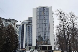 Продається 2-кімнатна квартира 82.4 кв. м у Івано-Франківську, Гетьмана Івана Мазепи вулиця