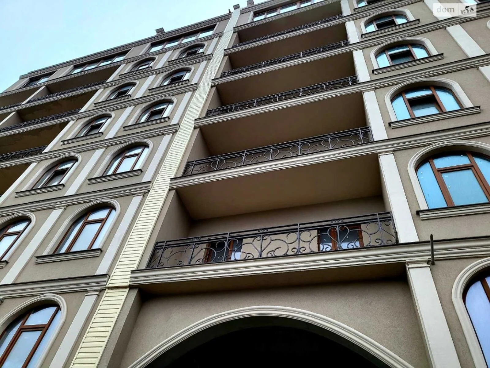 Продается 2-комнатная квартира 63 кв. м в Одессе, ул. Дача Ковалевского - фото 1