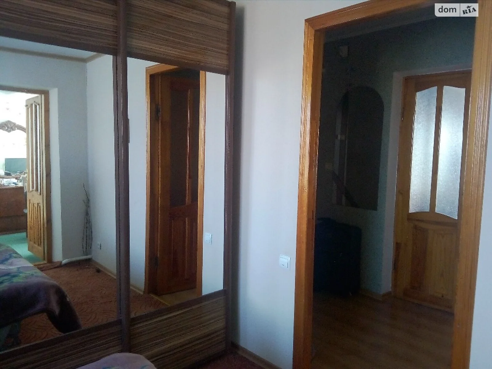 Продается 3-комнатная квартира 63 кв. м в Гусятине, цена: 28000 $