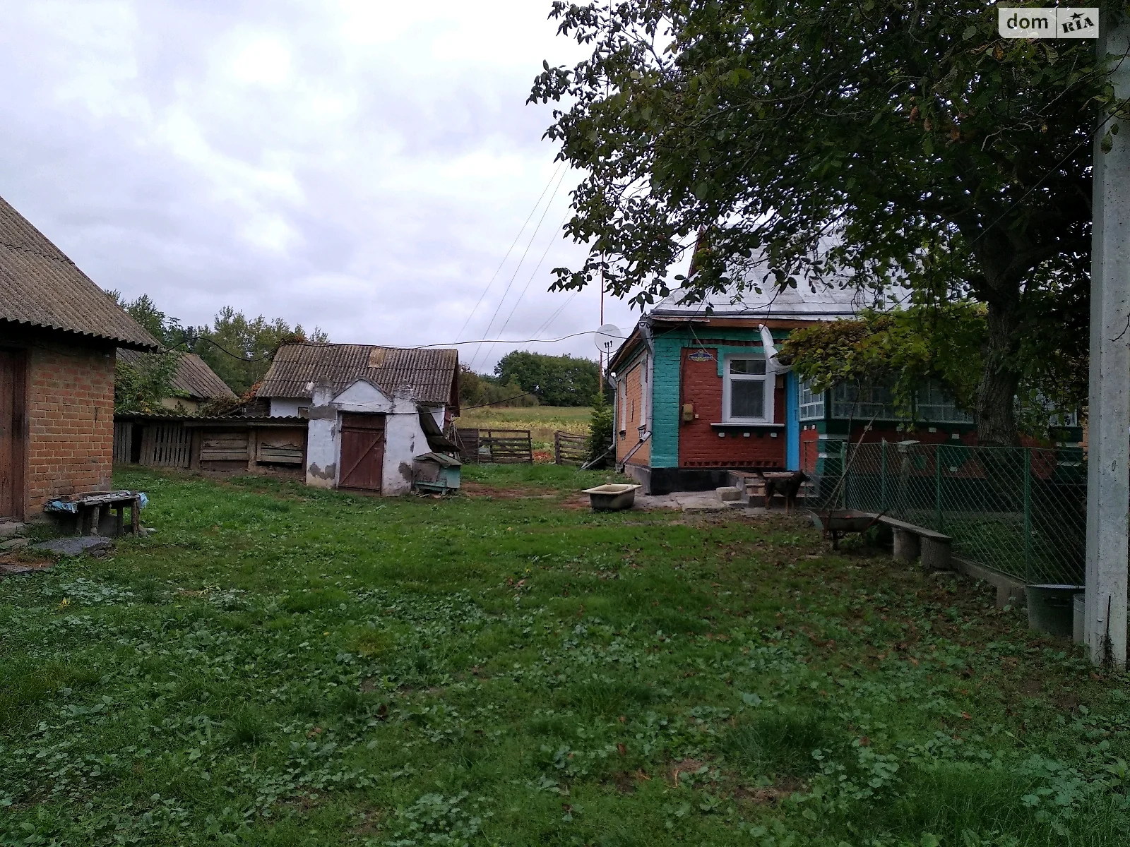 Продается одноэтажный дом 100 кв. м с гаражом, цена: 11000 $ - фото 1