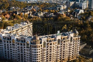 Продается 1-комнатная квартира 60 кв. м в Киеве, Михаила Бойчука (Киквидзе) улица