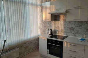Продается 1-комнатная квартира 35 кв. м в Одессе, Каманина (Курчатова) улица