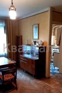 Продается 2-комнатная квартира 44 кв. м в Киеве, Бастионная улица