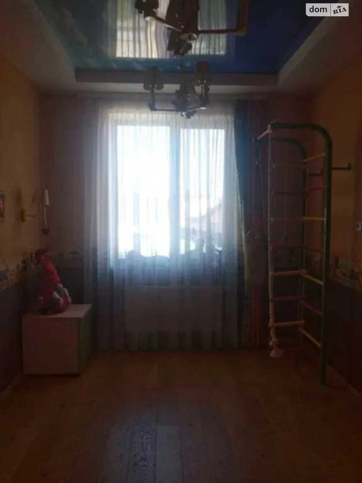 Продается дом на 2 этажа 246 кв. м с беседкой, цена: 353000 $ - фото 1