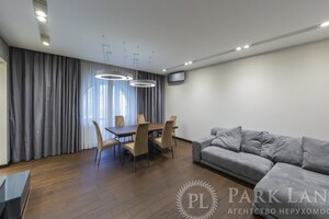 Продается 4-комнатная квартира 177 кв. м в Киеве, цена: 530000 $