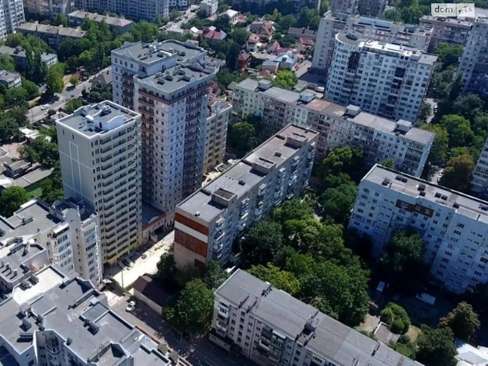Продается 2-комнатная квартира 80 кв. м в Одессе, ул. Солнечная, 4 - фото 1