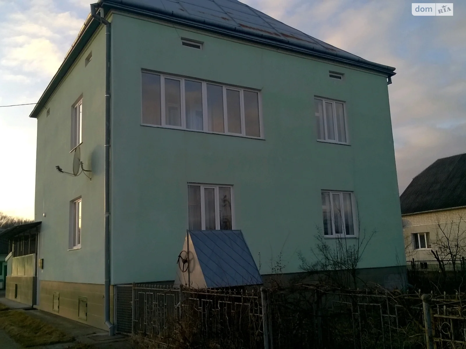 Продається будинок 2 поверховий 327.1 кв. м з садом, цена: 55000 $ - фото 1