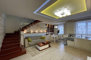 Продается 4-комнатная квартира 146.7 кв. м в Ивано-Франковске, ул. Гетьмана Ивана Мазепы