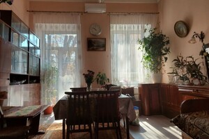 Продається 3-кімнатна квартира 100 кв. м у Одесі, (Херсонська) Пастера