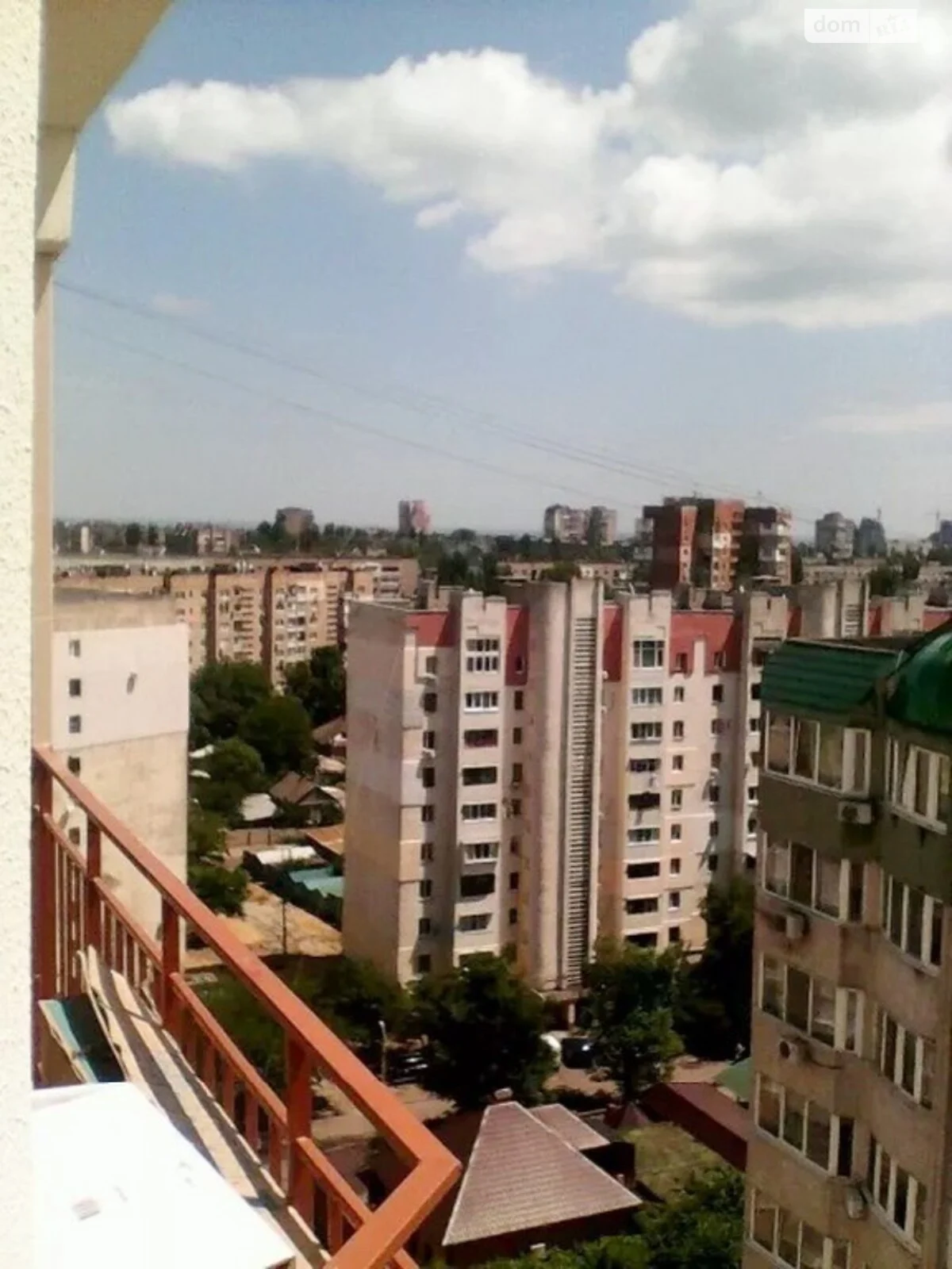 Продается 1-комнатная квартира 40 кв. м в Одессе, ул. Костанди, 162/4 - фото 1