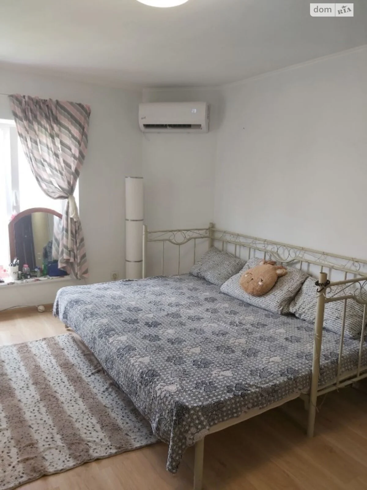Продается 1-комнатная квартира 29 кв. м в Одессе, ул. Академика Вильямса