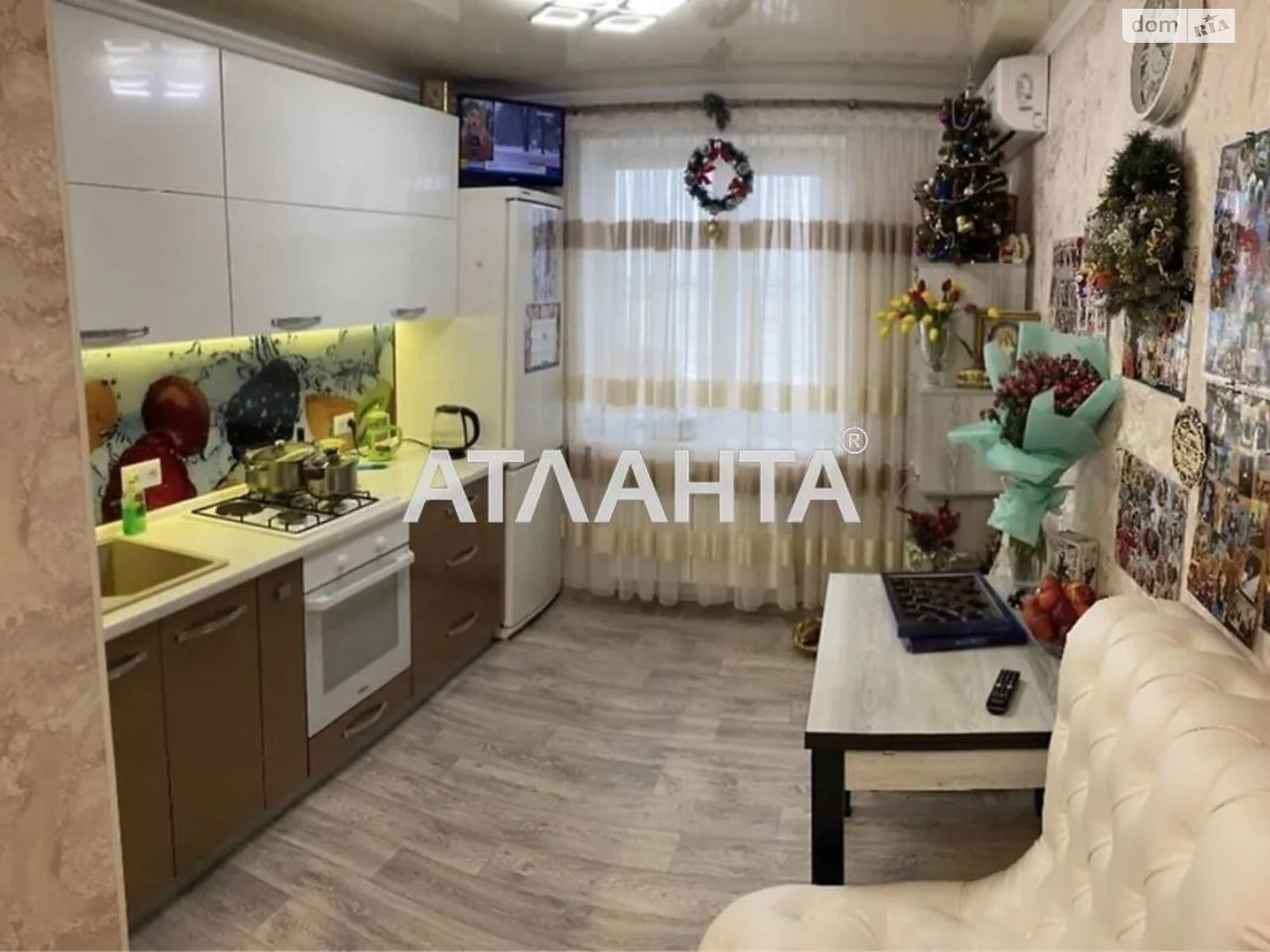 Продается 3-комнатная квартира 66 кв. м в Черноморском, цена: 48000 $