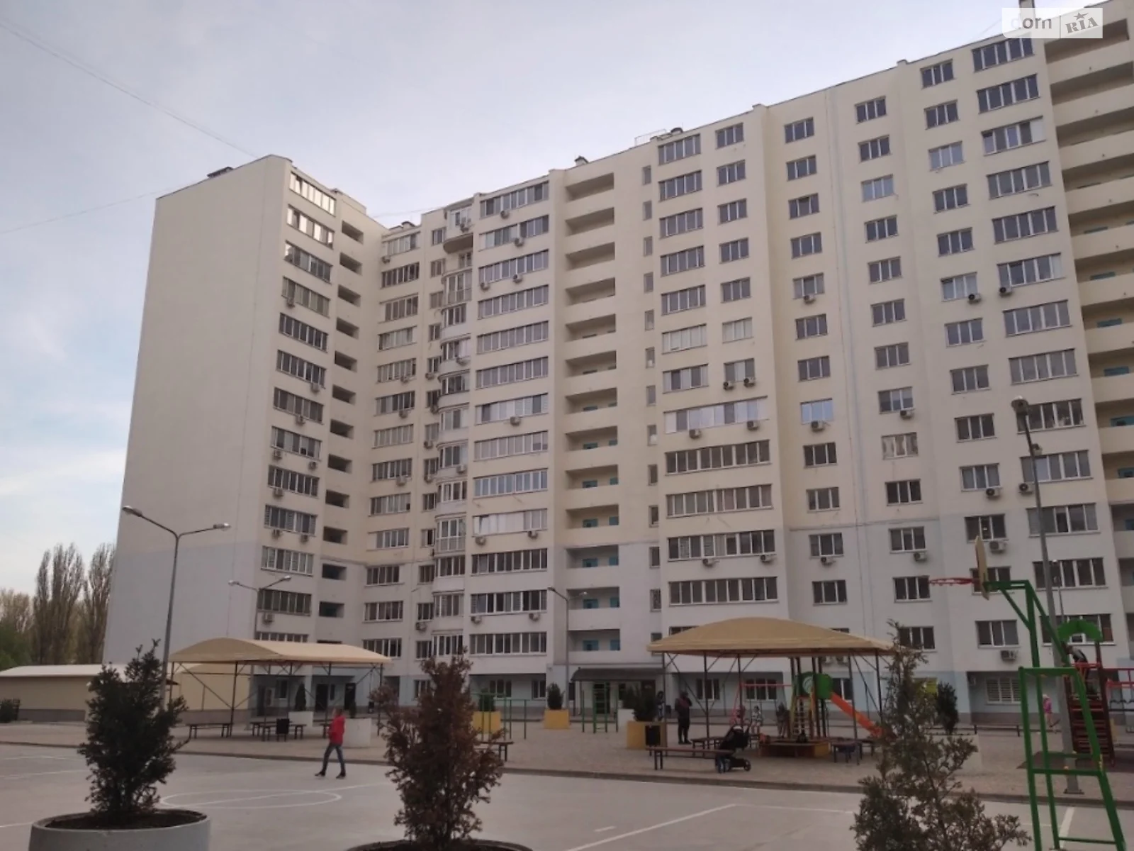 Продается 2-комнатная квартира 84 кв. м в Одессе, ул. Костанди, 203 - фото 1