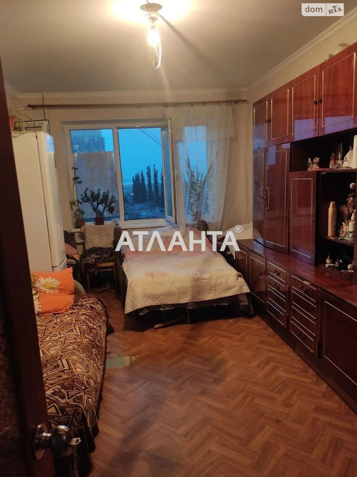 Продається 5-кімнатна квартира 96 кв. м у Одесі, вул. Владислава Бувалкіна(Генерала Бочарова)