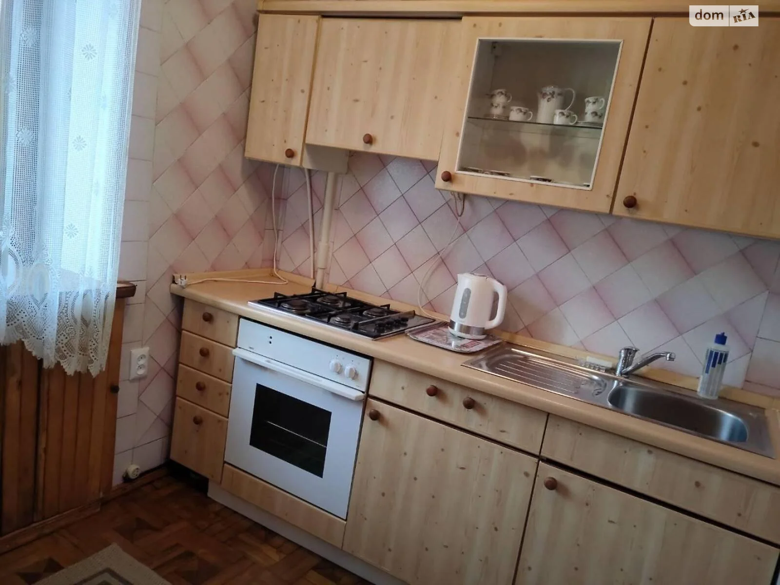 Продается 3-комнатная квартира 58 кв. м в Одессе, ул. Краснова - фото 1