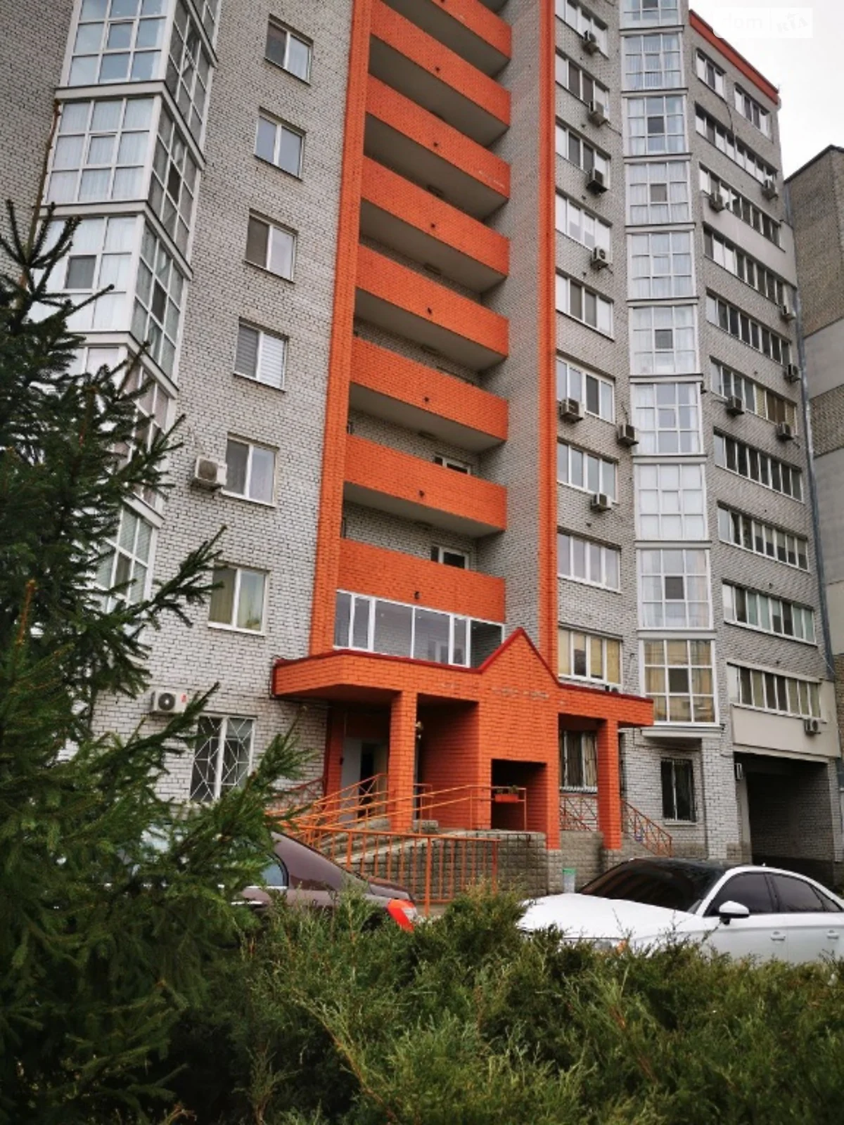 Продается 3-комнатная квартира 81 кв. м в Днепре, ул. Тополиная, 7А - фото 1