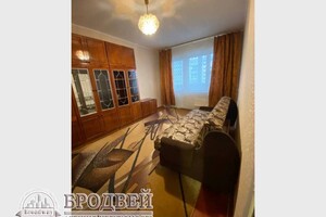 Продается 1-комнатная квартира 35 кв. м в Чернигове, ул. Текстильщиков